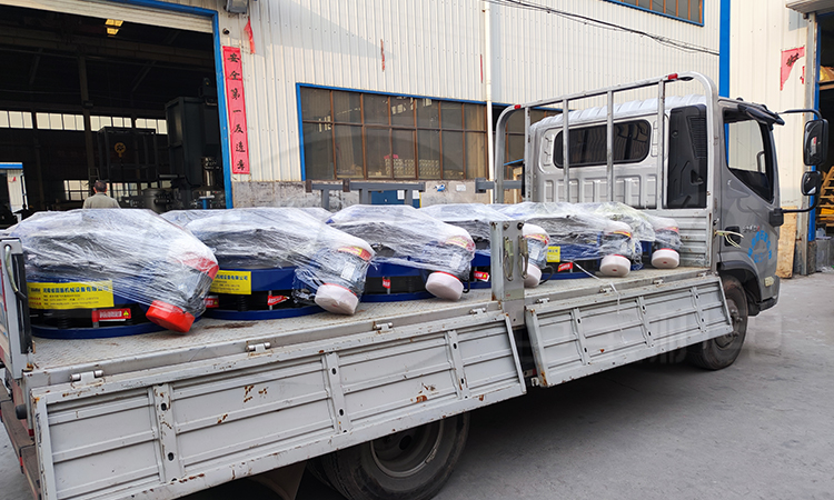 一、二、三...十二臺直排篩發(fā)貨嘍