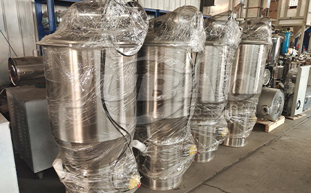 1676337045920451.jpg 真空上料機(jī).jpg