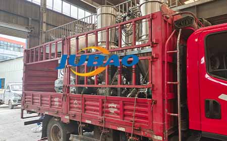 安徽客戶訂購的4臺大肚式上料機(jī)發(fā)貨