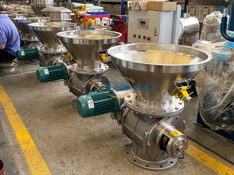 1741413303128515.jpg 35.jpg