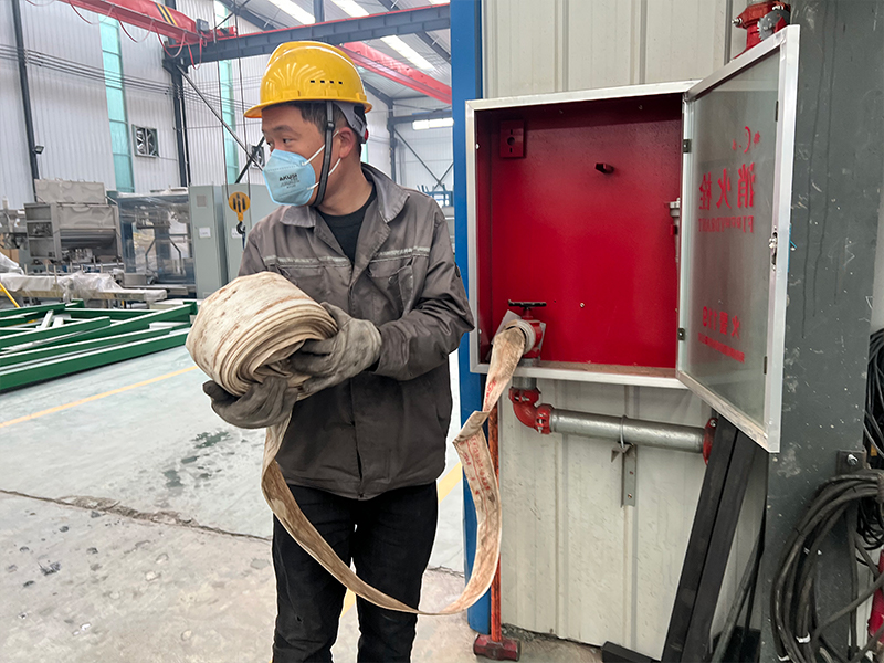 1741586756874909.jpg 86.jpg