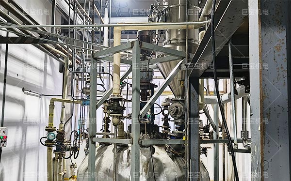 某客戶連續(xù)真空上料機(jī)投料反應(yīng)釜