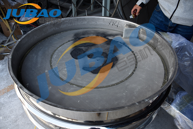 旋振篩安裝試機